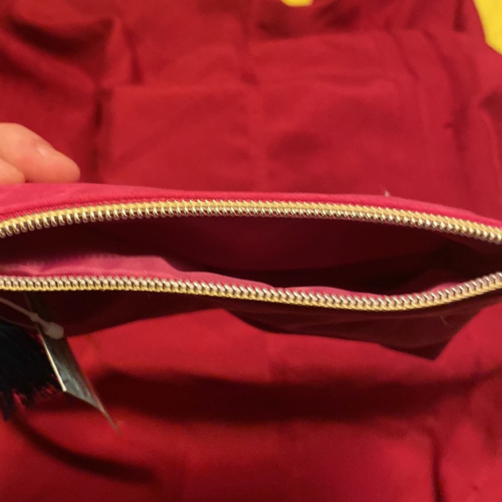 Pink makeup bag - Picture 3 of 4